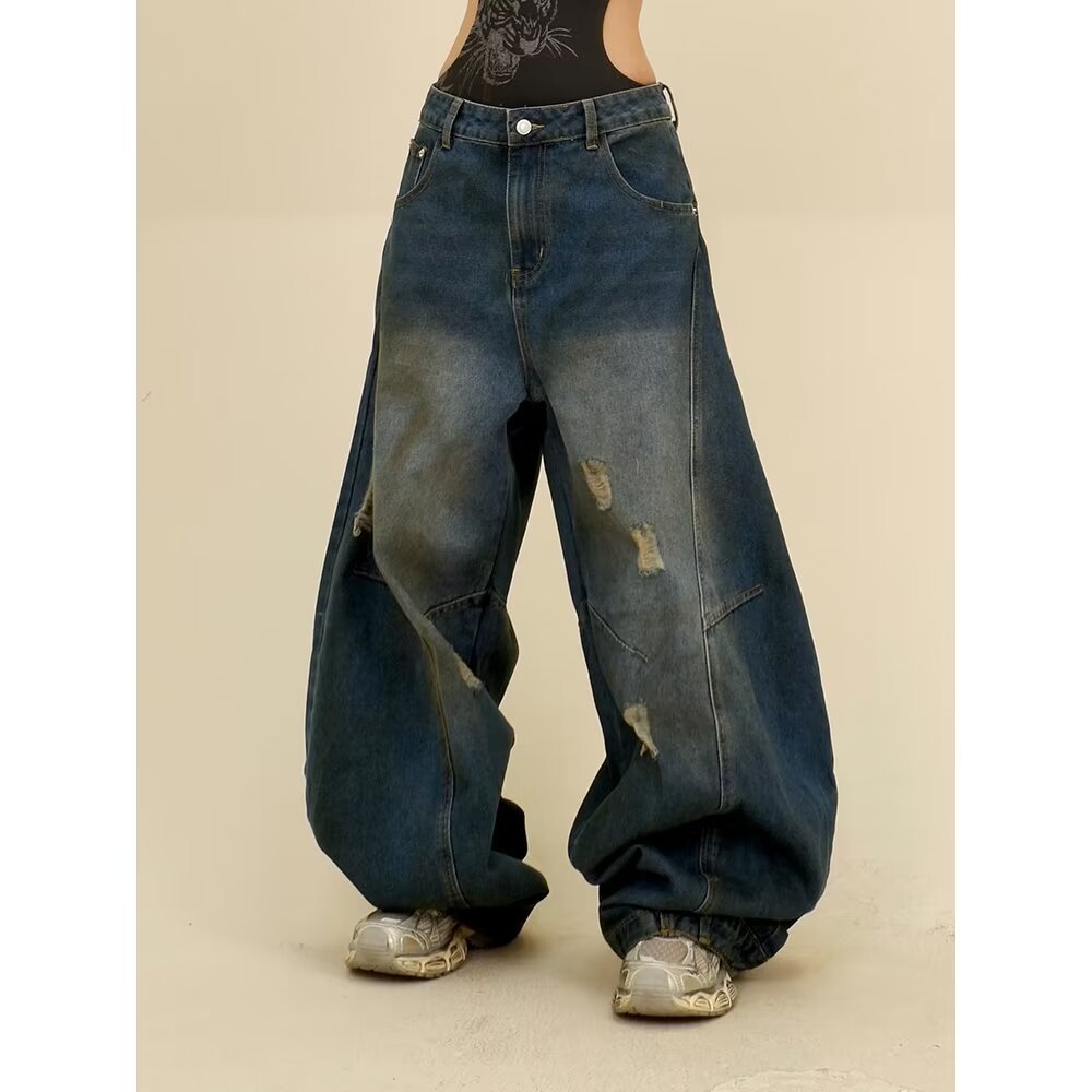 Washed Distressed jeans